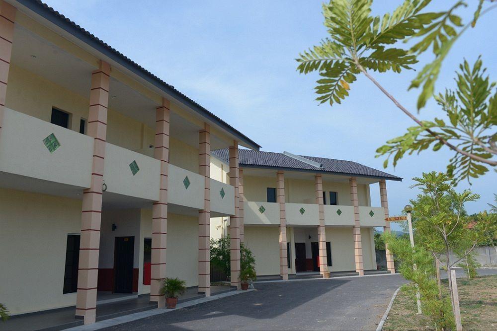 Adina Drive In Motel Langkawi Exteriör bild