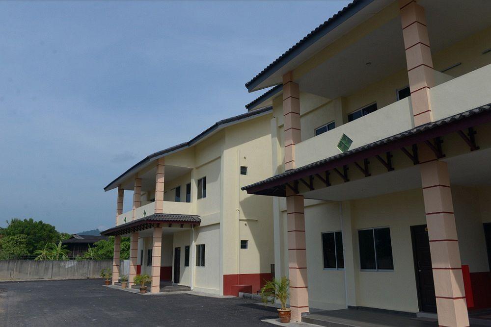 Adina Drive In Motel Langkawi Exteriör bild